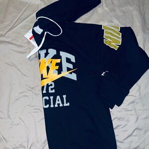 Nike Men's Black Hoodie